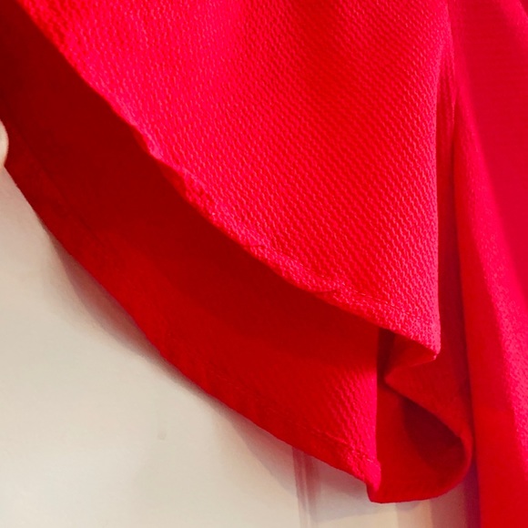 Monteau Wrap Top Size Medium - Picture 4 of 7